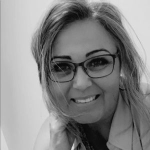Meet your Posher, Cheri